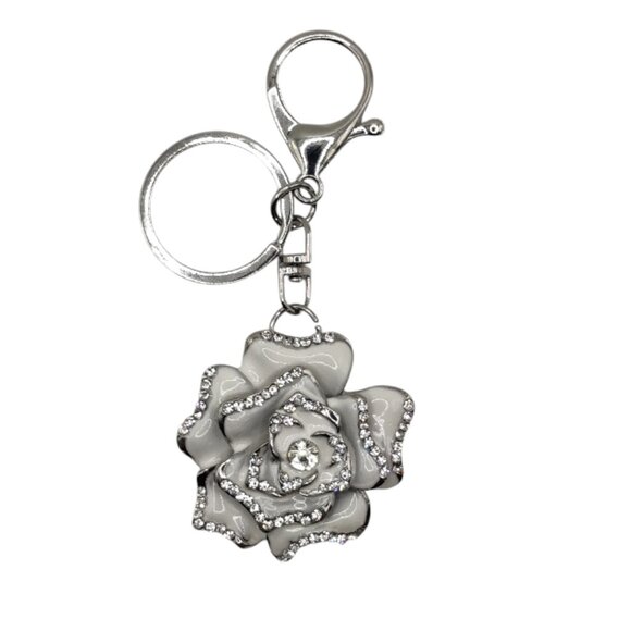 White Flower Bag Charm Keychain - Picture 1 of 1